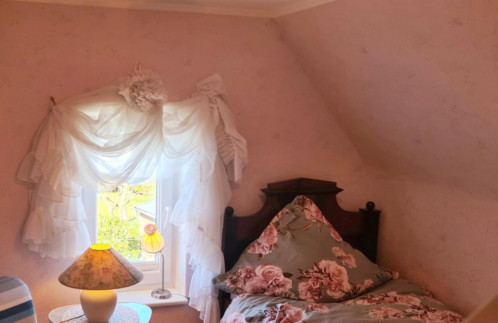 Exklusive Ferienwohnung Strohberg プレーン エクステリア 写真