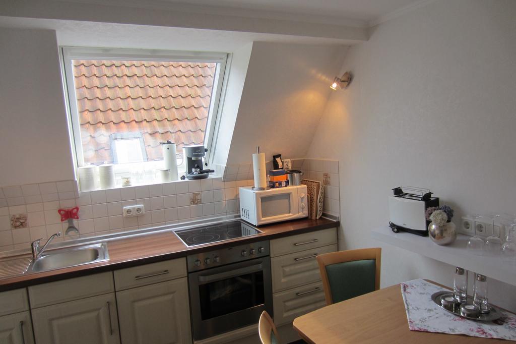 Exklusive Ferienwohnung Strohberg プレーン エクステリア 写真